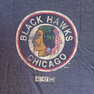 Chicago Blackhawks NHL CCM Gray Graphic T Shirt Size XL Hockey